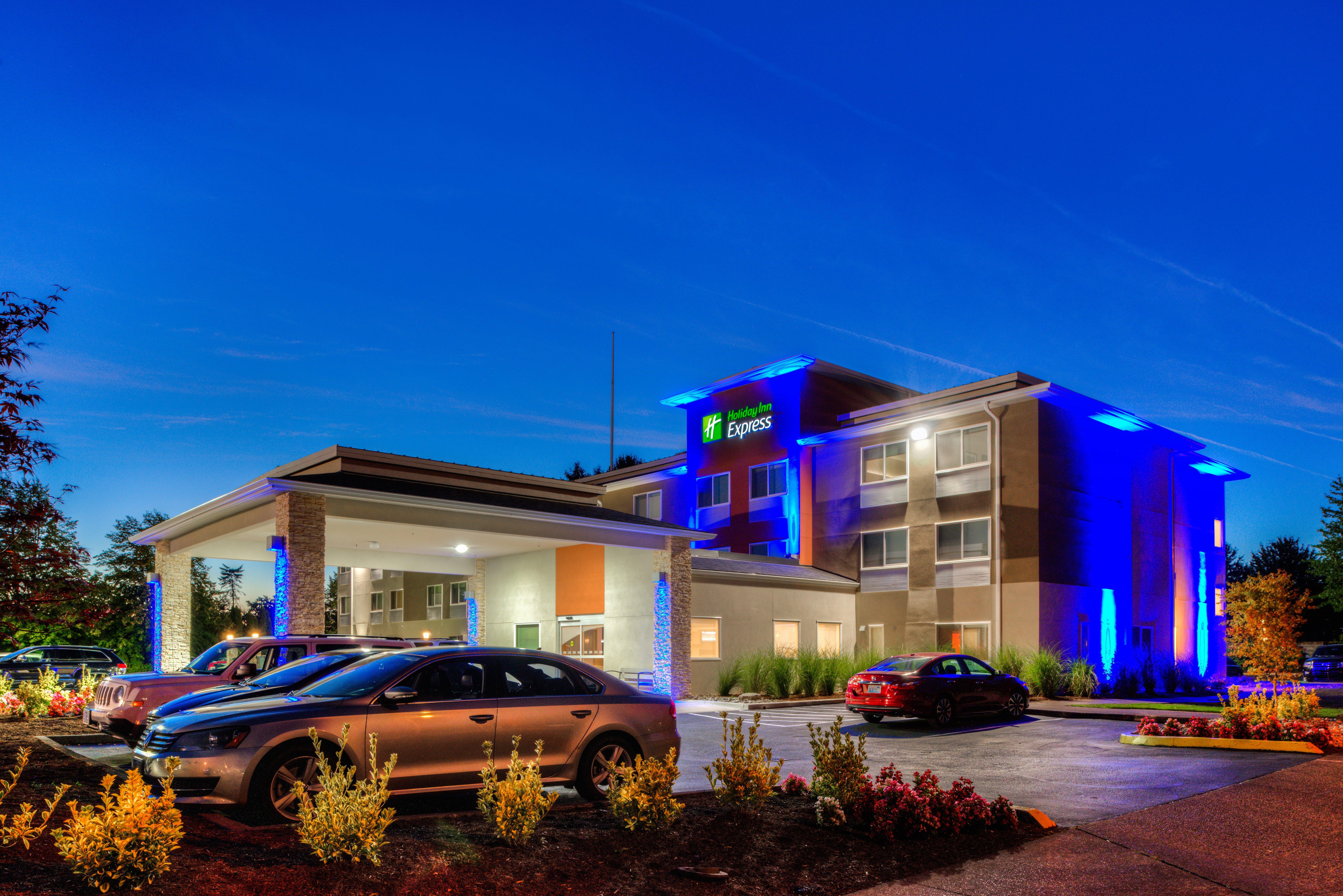 Holiday Inn Express Newberg - Wine Country By Ihg Exterior foto
