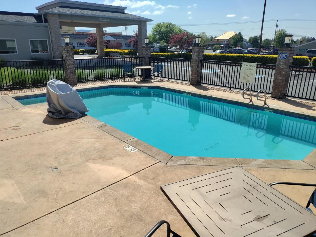 Holiday Inn Express Newberg - Wine Country By Ihg Exterior foto